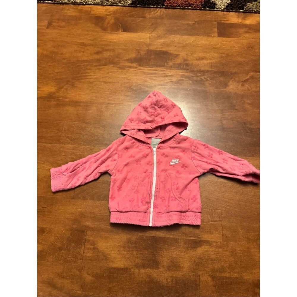 Baby girls, vintage Nike zipper jacket size 12 m